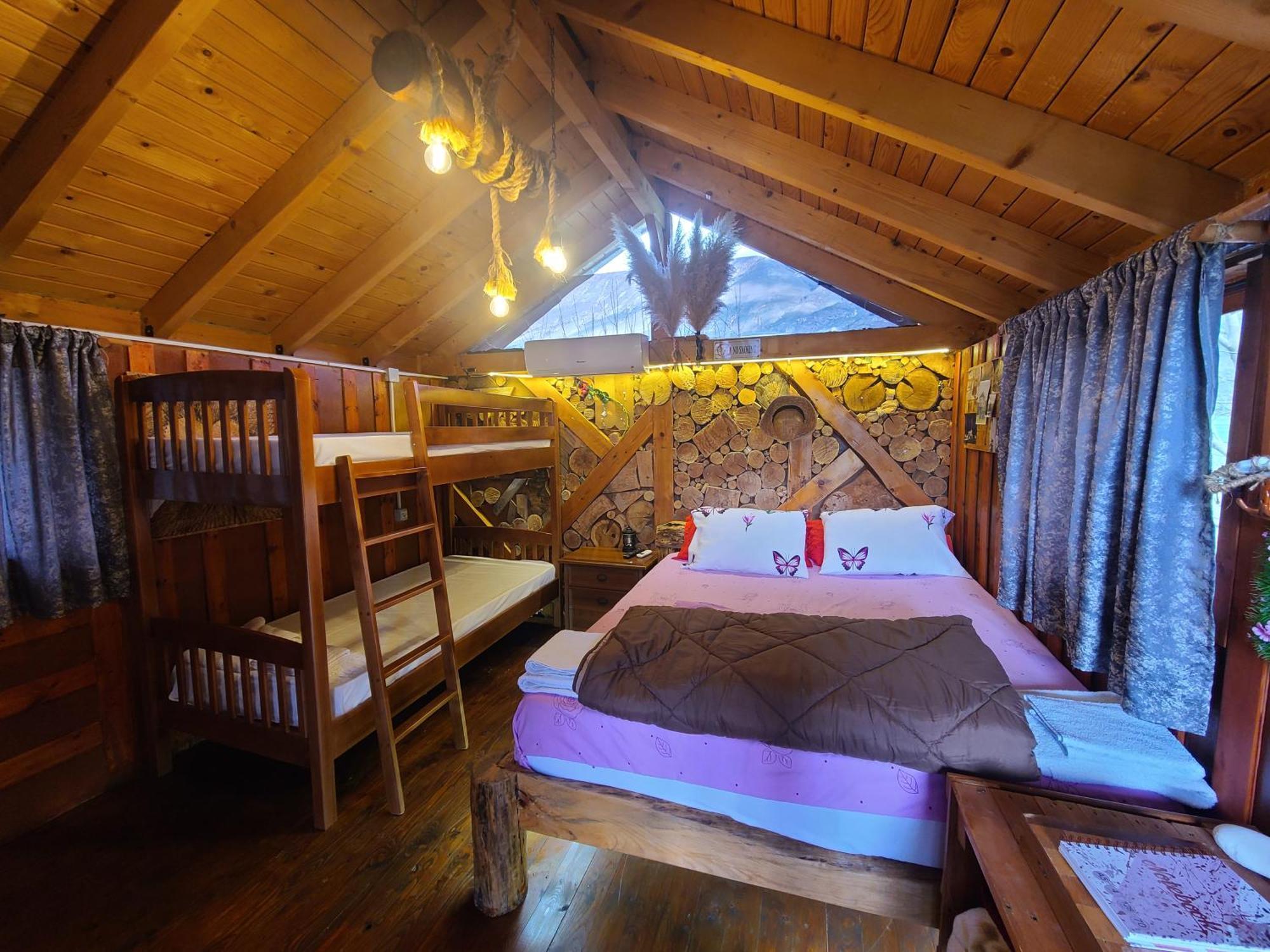 Life On The Farm Hotel Nepravishte Екстериор снимка